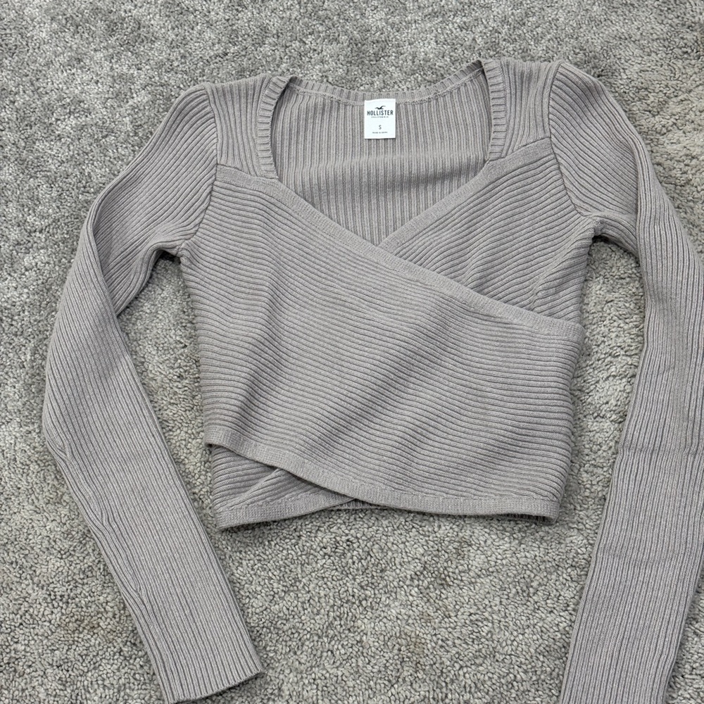 Hollister Purple/Grey Ribbed Knit Sweater Top